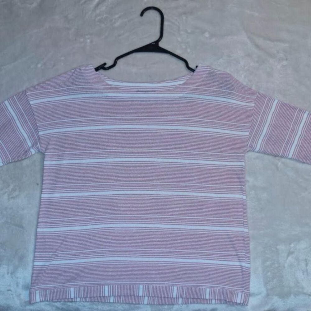Habitat Women's Pink and White Blouse